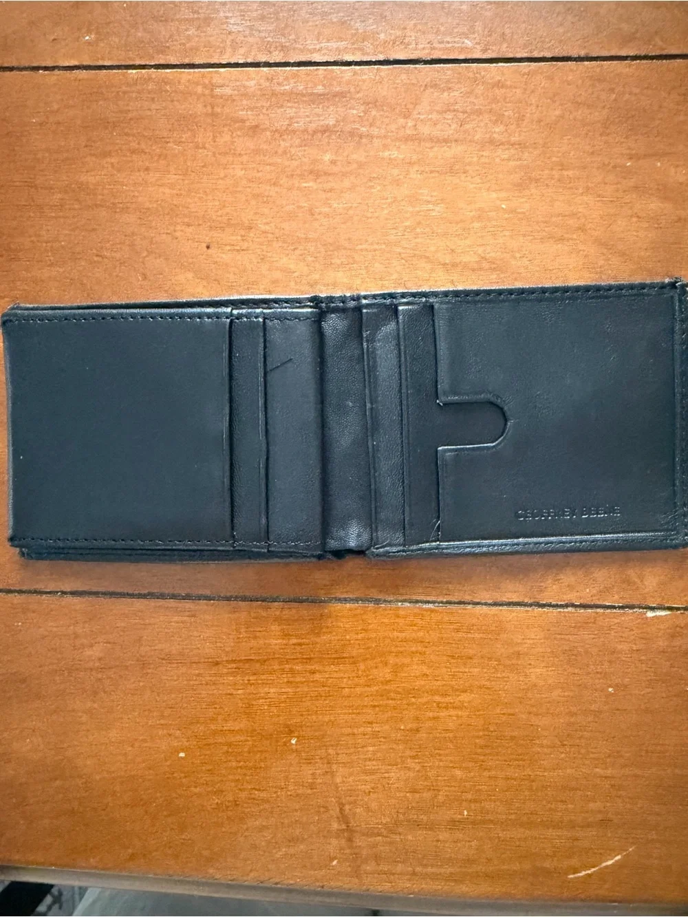 Men's Black Leather Bifold Wallet - Classic Minimalist